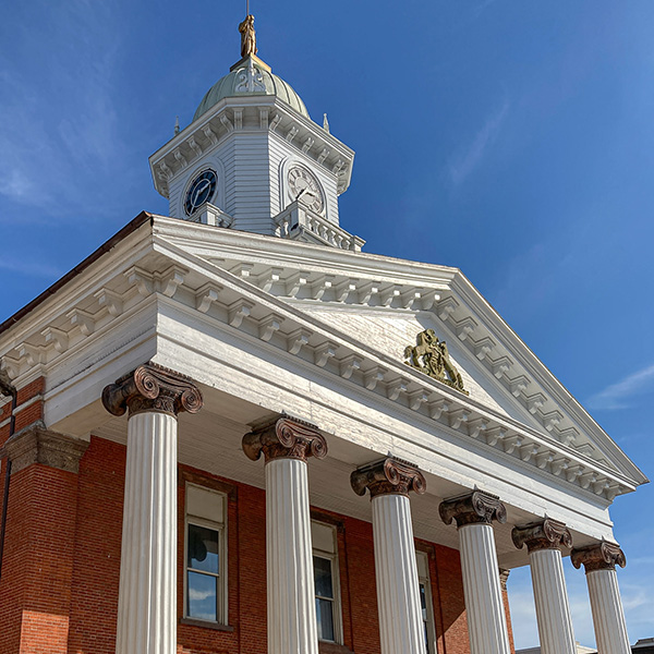 An imposing building against a blue sky